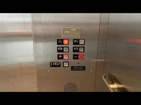 SLEEPY? Scenic Montgomery Hydraulic Walkway Elevator | Fashion Ctr at Pentagon City | Arlington, VA