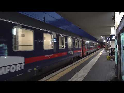 2023 - IT - Arrival of IC Notte ICN train to Napoli and Salerno, in Novara (northern Italy)