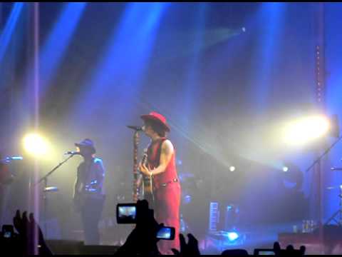 BUNBURY VEN Y CAMINA CONMIGO