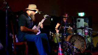 Hat Fitz and Cara Robinson "My Mind is Rambling" Junior Kimbrough cover