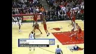 Download lagu Bulls Score 49 vs. Heat (1999) mp3 Download lagu Bulls Score 49 vs. Heat (1999) mp3
