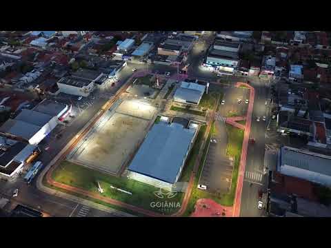 SETOR GARAVELO À NOITE: Praça da Igualdade (Antiga Praça do Cais) em 4K