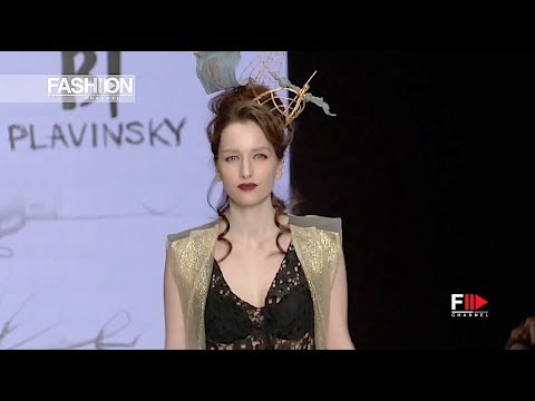 BARBARA PLAVINSKY - SLAVA ZAITSEV LAB Moscow Fall 2017 - Fashion Channel