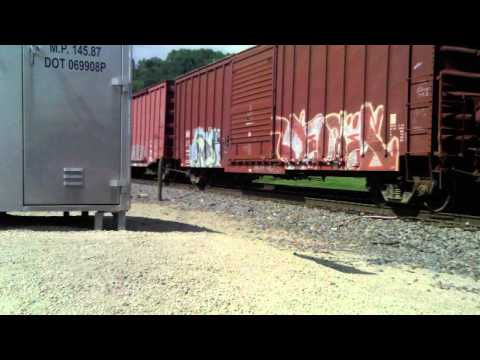 BNSF 547 (ex-ATSF) leads a possible Savanna Eola local