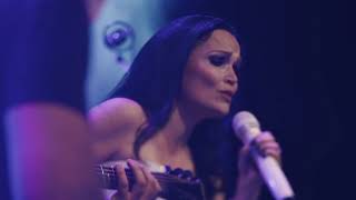 Download lagu Tarja - I Walk Alone Live in Milan (From Act II) mp3