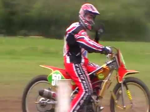 Worcester Grasstrack 30/4/2017 250cc Solo A Final