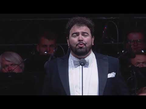 KRISTIAN BENEDIKT (tenor) sings Lohengrin - "Infernem Land" (R.Wagner "Lohengrin")