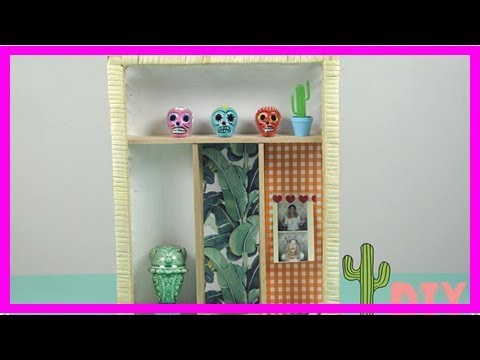 Aprovecha tus viejos cajones y conviértelos en una estantería decorativa