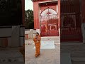 Muje Le Chal Mandir