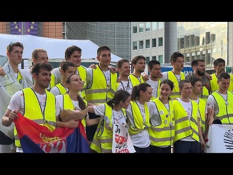 Ziel erreicht: Serbische Studenten treffen nach Protestmarathon in Brüssel ein