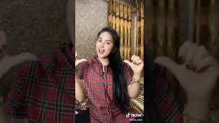 Download lagu Ulva Riani mp3
