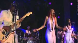 Nile Rodgers   CHIC Live at Montreux 2004 -At last I am free -.flv