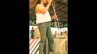 Download lagu Haruskah Aku Berlari FREDDY TAMAELA mp3