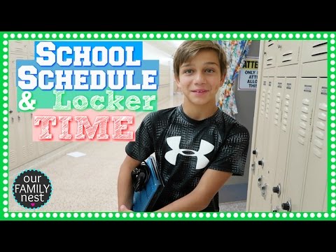 SCHOOL SCHEDULE & LOCKER TIME | BACK TO SCHOOL SERIES BEGINS! Video