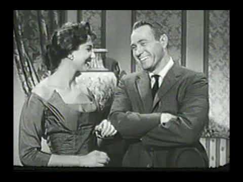 Mike Hammer S1 E21 - The New Look