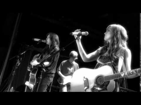 The Wreckers- Rain (Live)