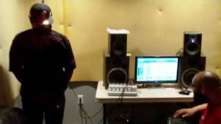 FREEWAY IN THE STUDIO WIT JAKK FROST  "who they dealin wit verse"