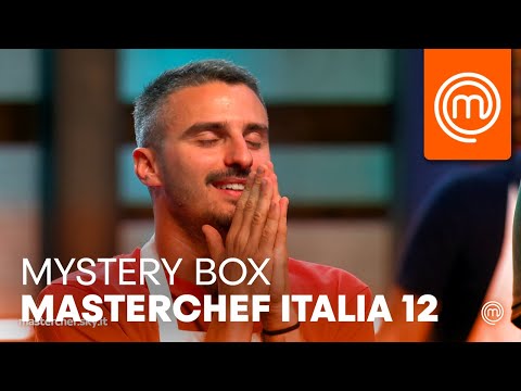 Roberto va agli assaggi della Mystery Box | MasterChef Italia 12