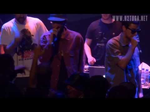 Cezar, Johny Gumble e DJ Seth Beatoques - "Contacto" ao vivo no Teatro do Bairro, Lisboa, 19/07/2013