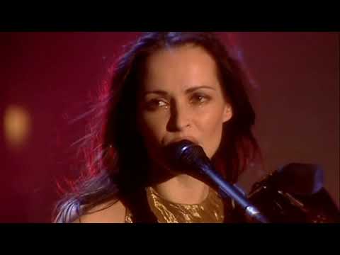 The Corrs - Queen of Hollywood (Live in London)