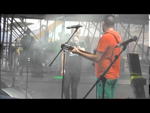 La Pegatina & Santi Balmes - Amantes de lo ajeno (Arenal 2014)