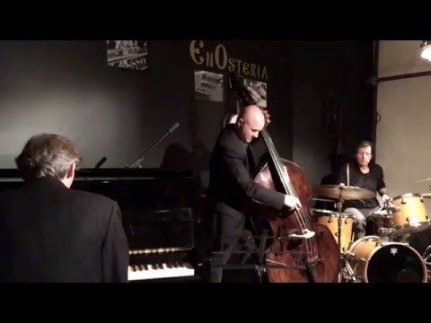 Lino Franceschetti Mauro Sereno Sergio Mazzei Moritat trio live