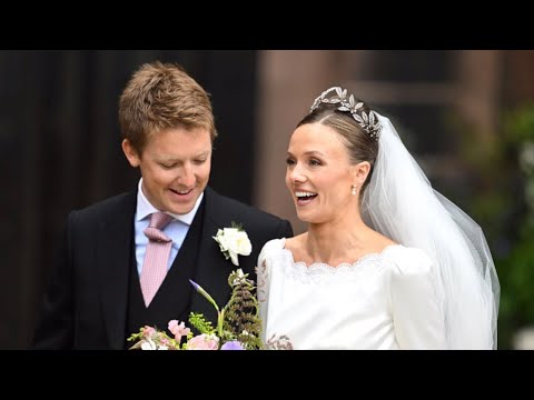 Are Meghan Markle and Prince Harry Trend Setters for Wedding Cake Selection?