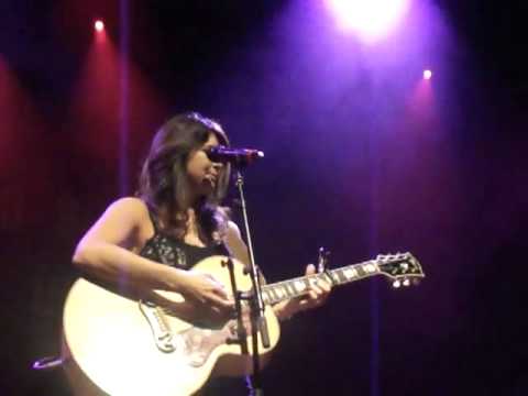 Mallary Hope- Drinking some Tequila on stage