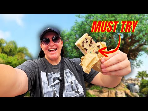 You Have To Try This NEW Food at Disney World! Viral Food in Animal Kingdom & Hollywood Brown Derby