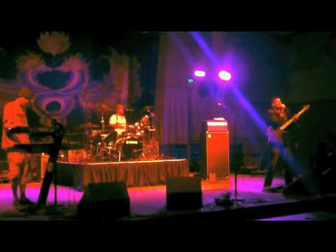 Indubious at Earthdance 2011 performing 2R2R