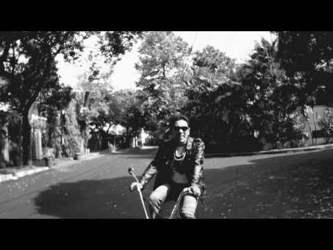 Leonardo Ringo feat. Lani Leyli - Blatant (official video) -- HD Quality