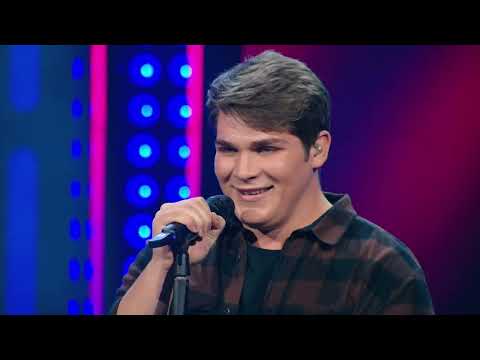 Afrikaans is Groot and Chris Steyn