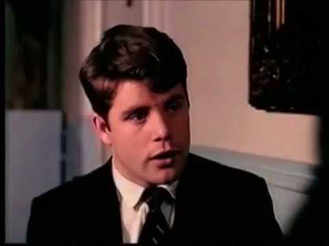 Rudy (1993) trailer