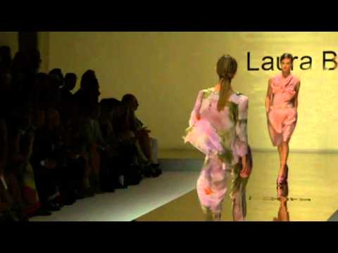 Milano Moda Donna: Laura Biagiotti SS 2012 Show