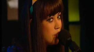Aura Dione - Something for Nothing (Live @ Go' Morgen Danmark)