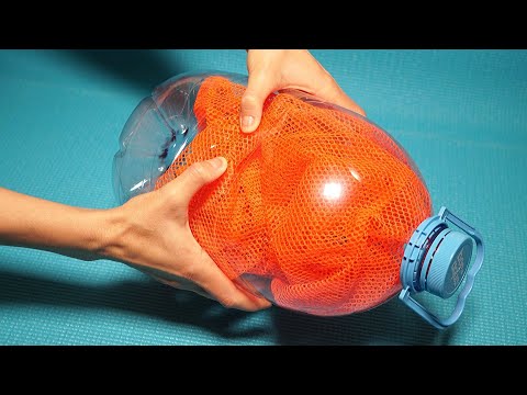 Un’idea geniale per trasformare una bottiglia di plastica in qualcosa di inedito per la tua casa!