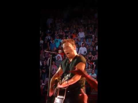 Working on the Highway Paris 070412