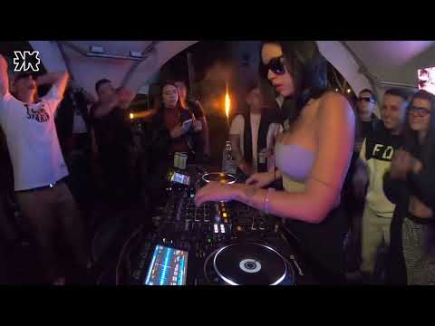 MARIAN GIL   /  ANDES LAB COLLECTIVE  /  MOUNTAIN PARADISE  / 360 GLAMPING BASE CAMP VZLA