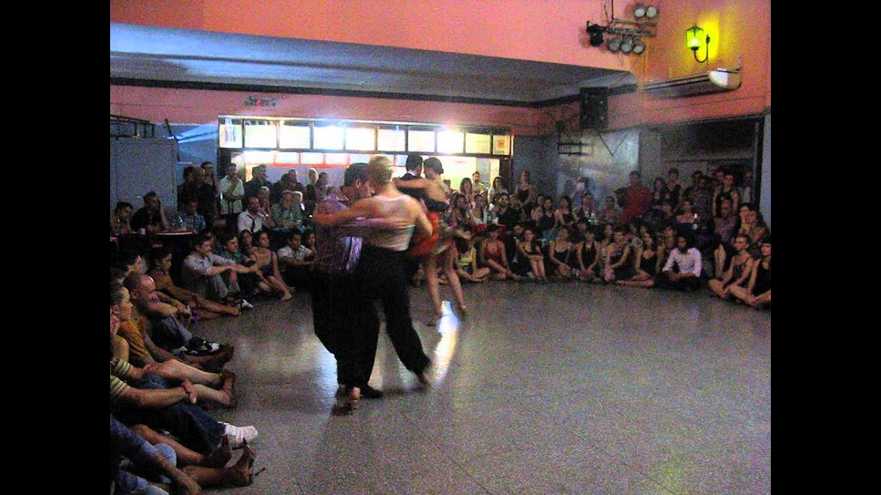IVAN TERRAZAS y SARA GRDAN y  CECILIA PICCINNI y RICARDO BIGGERI en Viva La Pepa Milonga