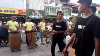 Download lagu STASIUN BALAPAN-Angklung Malioboro Yogyakarta mp3