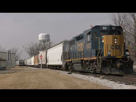 CSX 2032 switches cars on the New York Central track in Wapakoneta Ohio