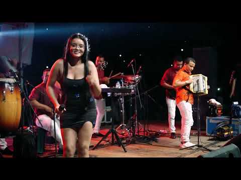 Farid Ortiz y Meli Hernández (Aunque mal paguen ellas) EN VIVO