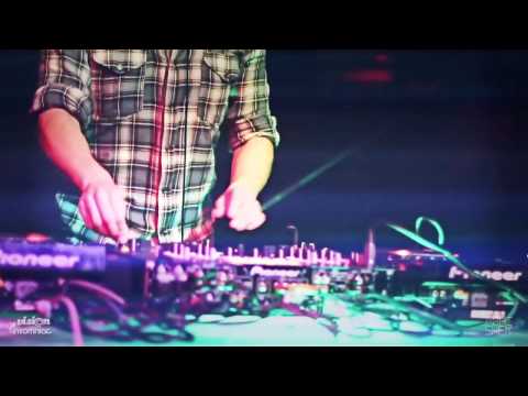 Dash Berlin at Vision Nightclub in Chicago - 10.15.11 - Apollo Road