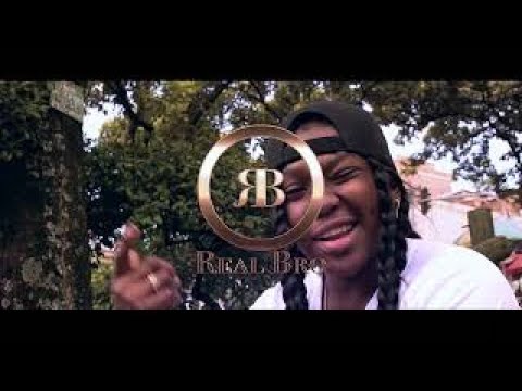 Real Bro Music Ft Brenda Medina - Del barrio al balón (Andalucia C.D)
