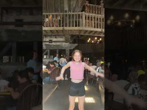 Using my dad's phone without him knowing it🤦🏼‍♂️ #salishmatter #jordanmatter #forfun #fyp #shorts