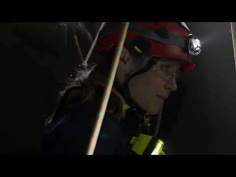 Maya and Carina | 6x12 Maya Freaks Out Thinking Carina Is Hurt