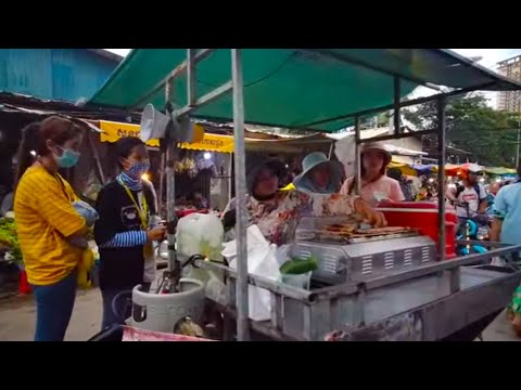 Evening Street Food At Toul Sangkae - Food Compilation For Sales In Phnom Penh Market