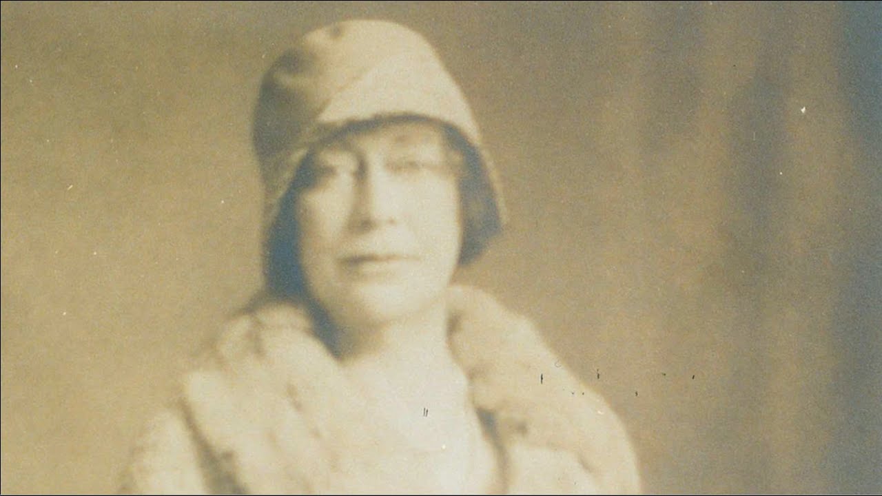 Video créé par la FEU en 2016 à partir de l’interview de Marguerite Sahut D’Izarn, filleule de Mabel Gage, fondatrice de la FEU