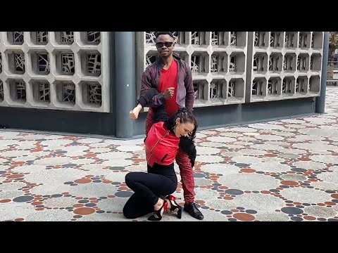 Tipapa Jo and Alena dancing Kizomba, Fusion Urban Kiz  and Tarraxinha at Kudamm in Berlin