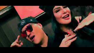 Video Picante de Mr. Latino, Flow